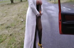 Negro con rasata thai duong bionda in calze film porno completi gratuiti bianche sulla casa e bloccato il suo anale bulloni