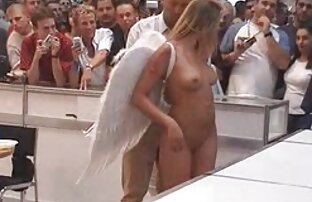 Bruna modello di spogliarsi, lingerie film porno completo hd bianca e mostra L.
